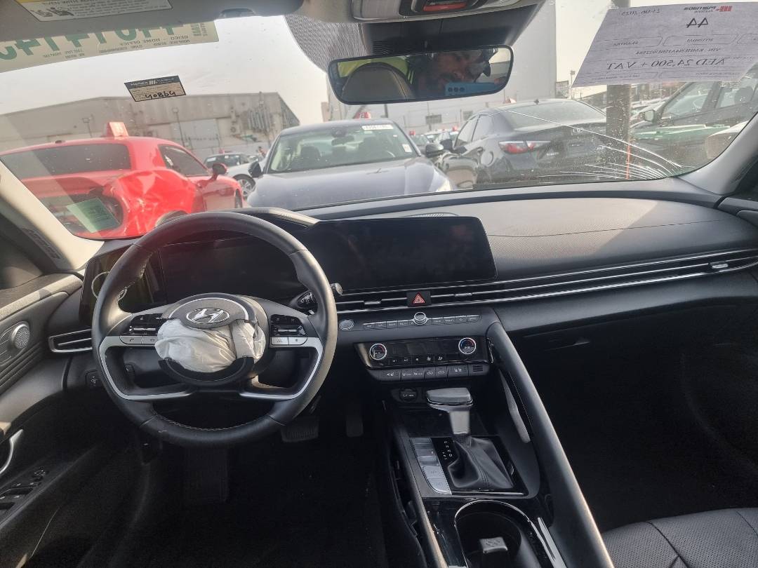 2022 HYUNDAI ELANTRA — 40864 Miles — Lot 022584 — Souq - Marhaba Auctions Used Cars - Image 8