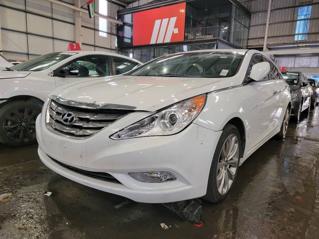 2013 HYUNDAI SONATA — 184762 Miles — Lot 27985 — Main - Marhaba Auctions Used Cars - Image 5