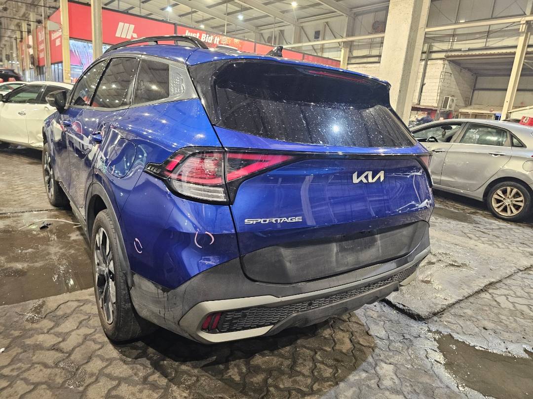 2023 KIA SPORTAGE — 76284 Miles — Lot 67974145 — Souq - Marhaba Auctions Used Cars - Image 3