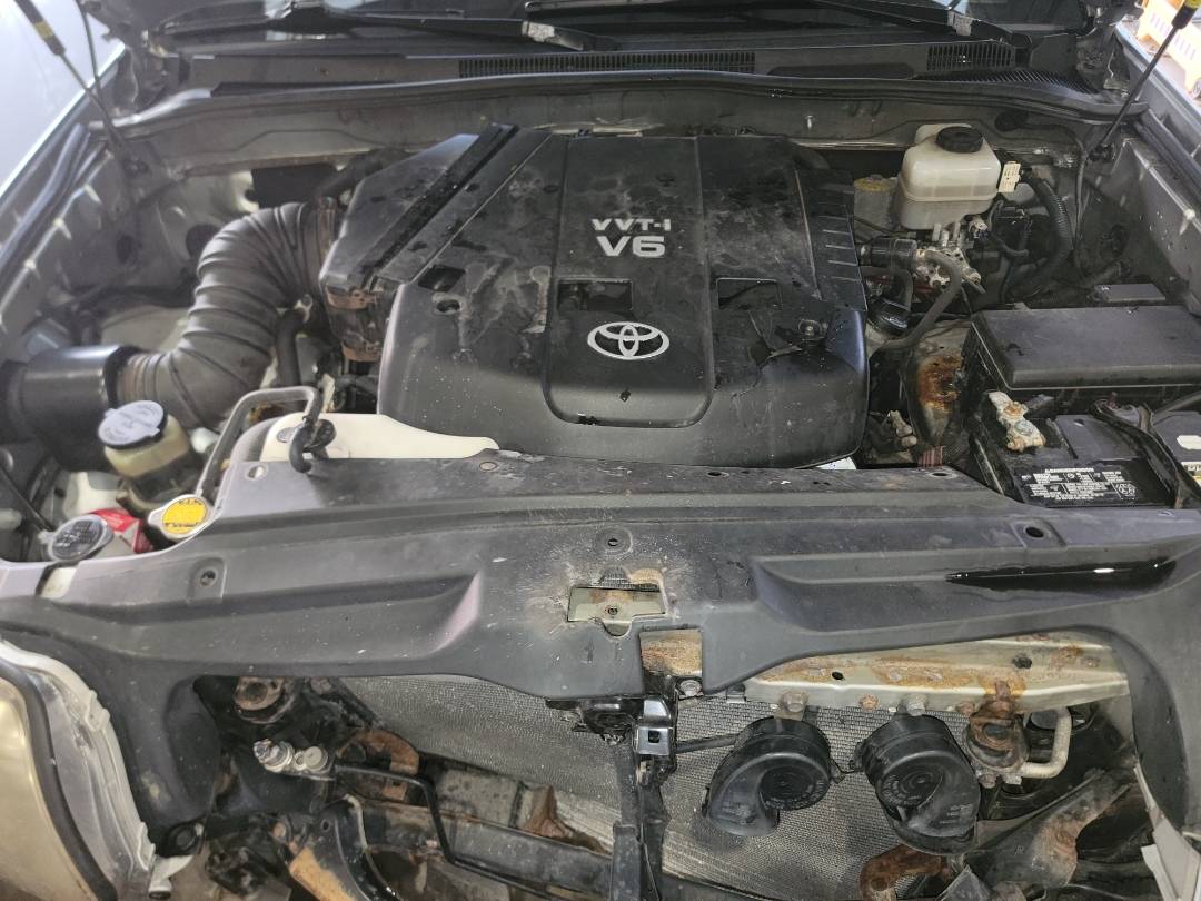 2006 TOYOTA 4RUNNER SR5 — 192886 Miles — Lot 39601564 — Main - Marhaba Auctions Used Cars - Image 10