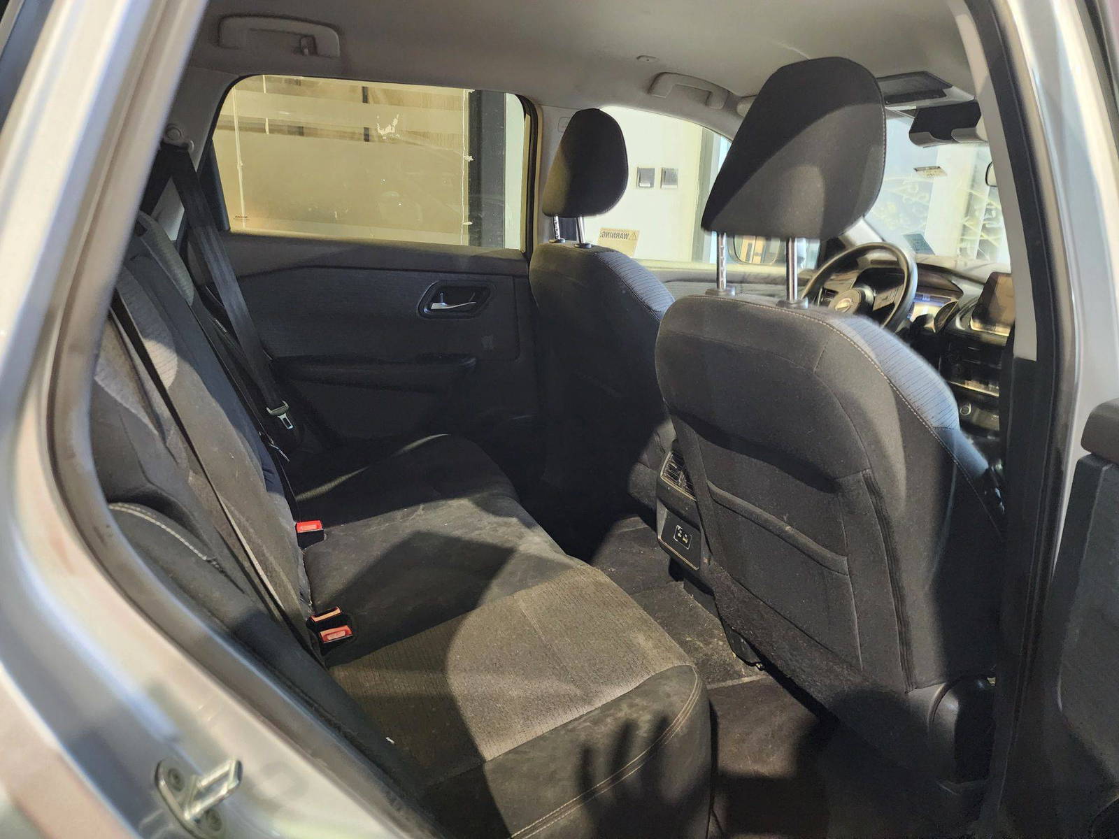 NISSAN ROGUE 2022 - Marhaba Auction Used Cars - Image 8