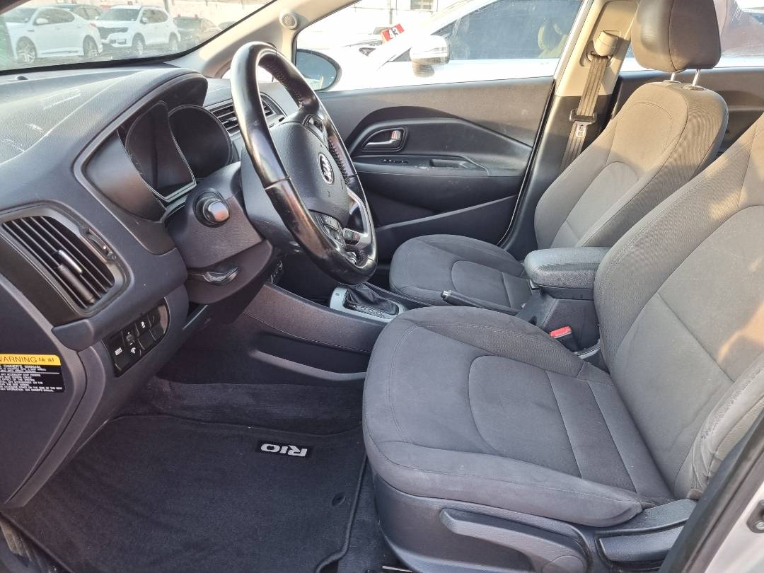2015 KIA RIO — 167295 Miles — Lot 215478 — Ind. 12 - Marhaba Auctions Used Cars - Image 8