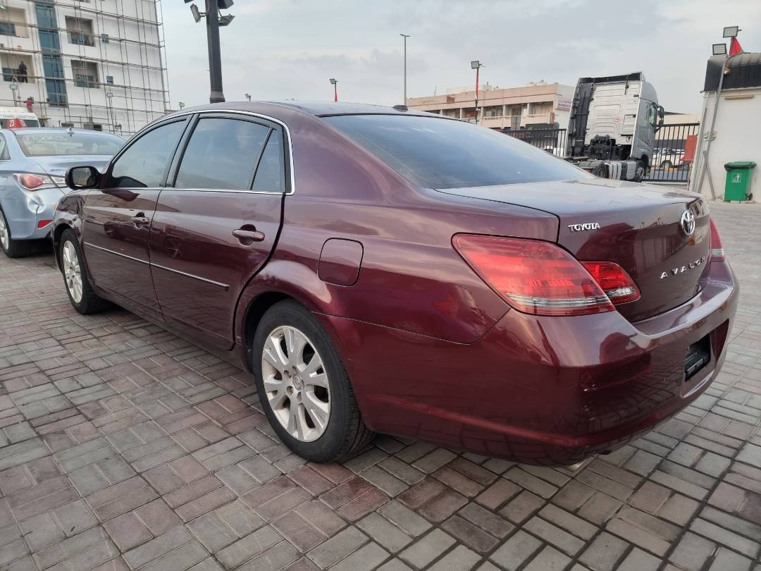 2010 TOYOTA AVALON — 214437 Miles — Lot 125478 — Souq - Marhaba Auctions Used Cars - Image 4