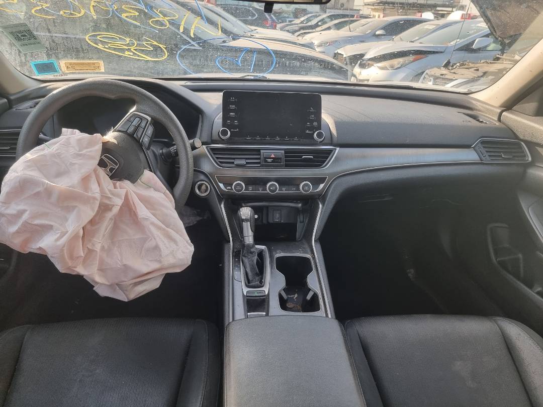 2019 HONDA ACCORD — 145191 Miles — Lot 135001 — Main - Marhaba Auctions Used Cars - Image 8