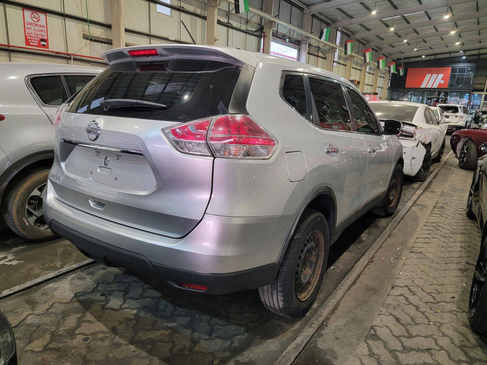 2015 NISSAN ROGUE — 184107 Miles — Lot MT3FP541345 — Main - Marhaba Auctions Used Cars - Image 6