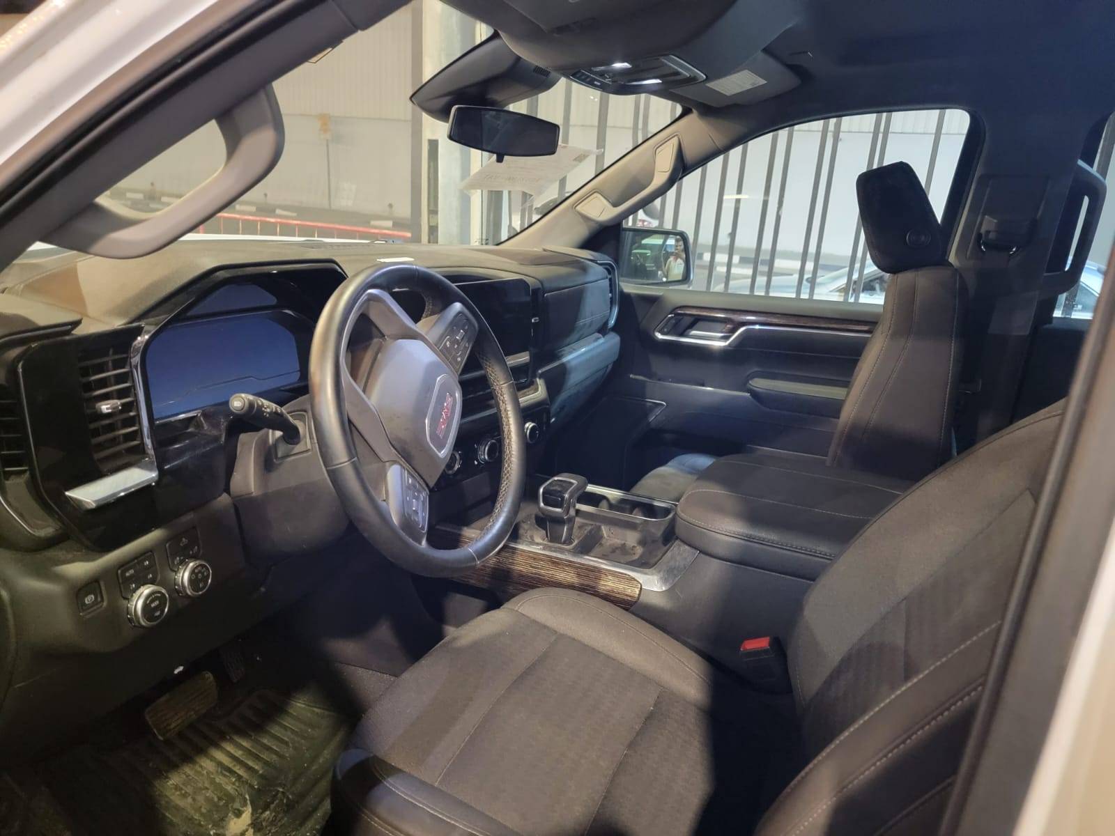 2023 GMC SIERRA K1500 — 129551 Miles — Lot 93687365 — Main - Marhaba Auctions Used Cars - Image 9
