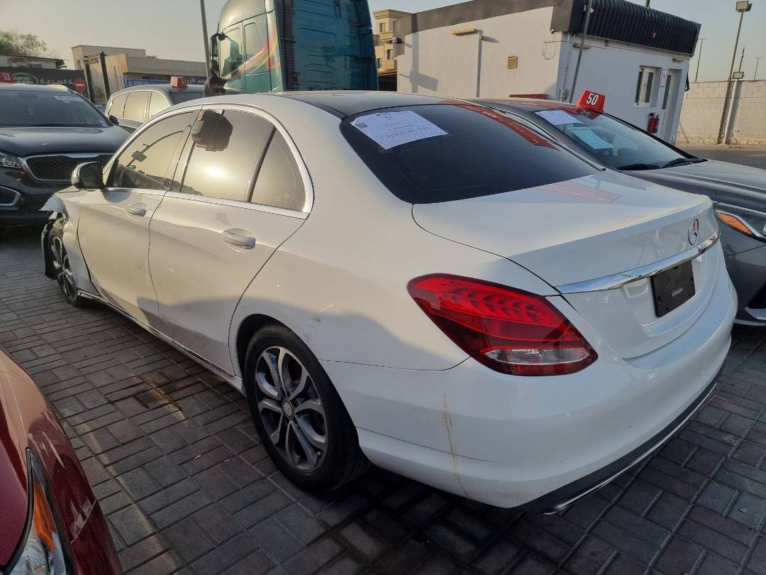 2016 MERCEDES BENZ C300 — 106185 Miles — Lot 215487 — Souq - Marhaba Auctions Used Cars - Image 4