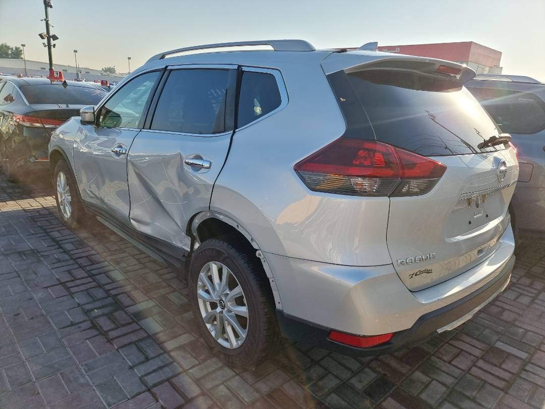 2018 NISSAN ROGUE — 89384 Miles — Lot 215487 — Ind. 12 - Marhaba Auctions Used Cars - Image 5