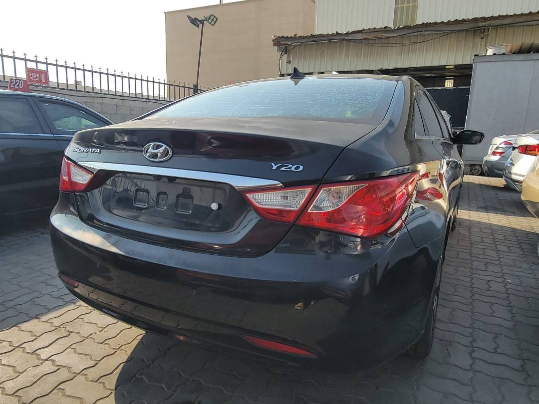 2010 HYUNDAI SONATA — 282107 KM — Lot A090940 — Main - Marhaba Auctions Used Cars - Image 3