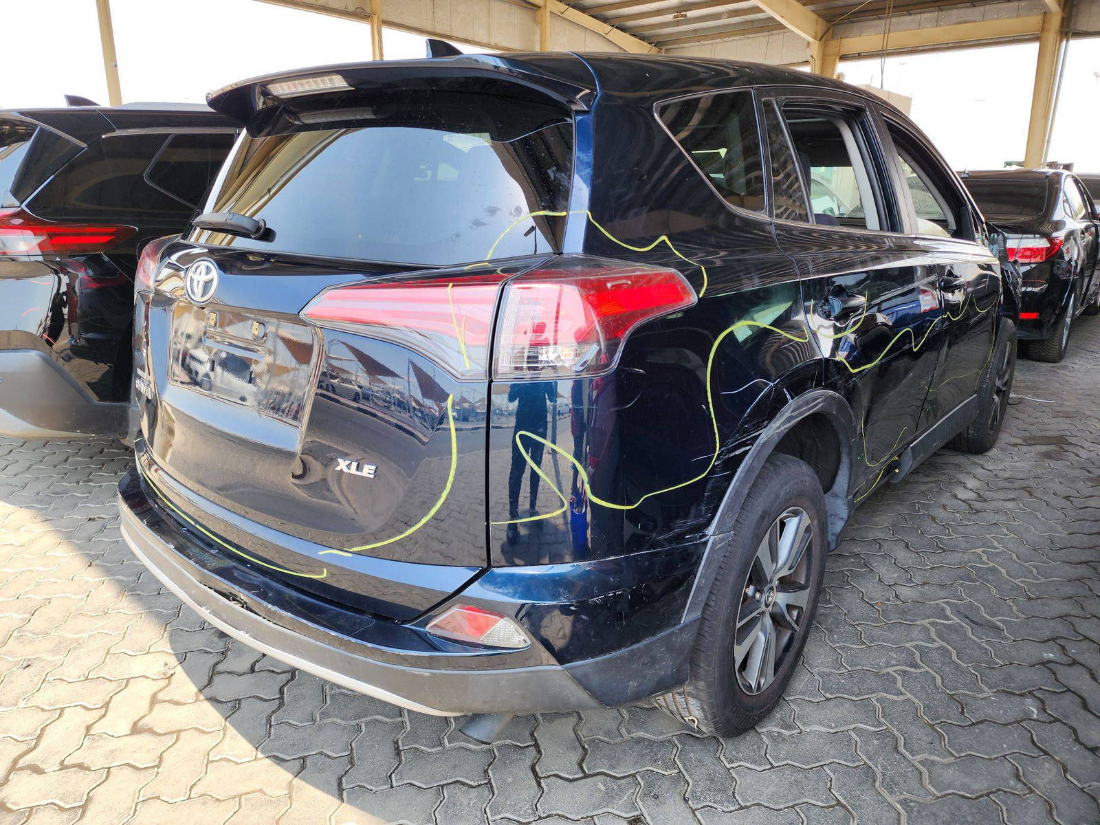 2018 TOYOTA RAV4 — 82775 Miles — Lot 37519898 — Souq - Marhaba Auctions Used Cars - Image 3