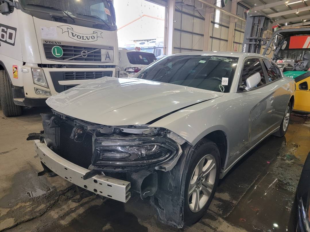 2019 DODGE CHARGER — 87823 Miles — Lot 54150714 — Main - Marhaba Auctions Used Cars - Image 5