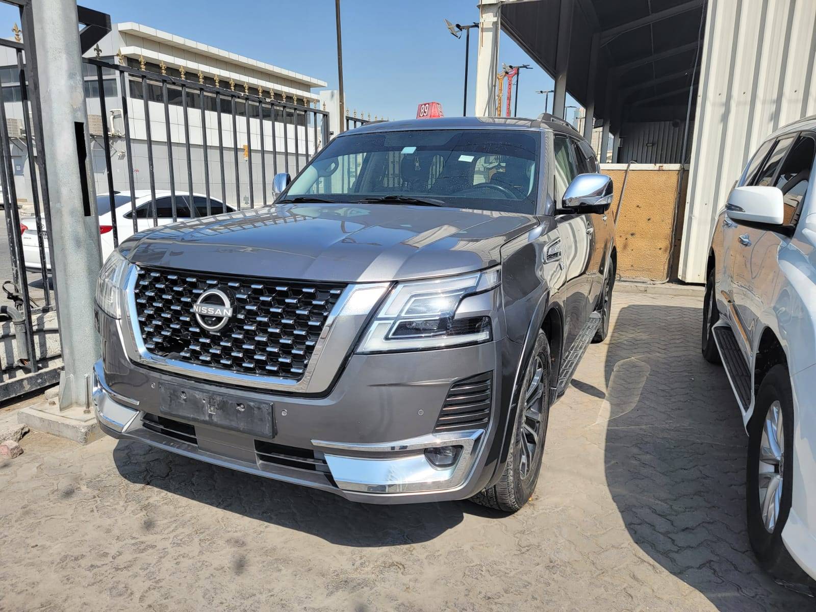 NISSAN ARMADA 2020 view 2