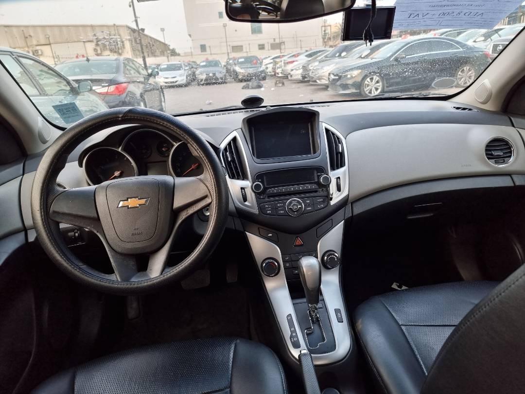 2015 CHEVROLET CRUIZE — 108497 KM — Lot 035467 — Souq - Marhaba Auctions Used Cars - Image 7