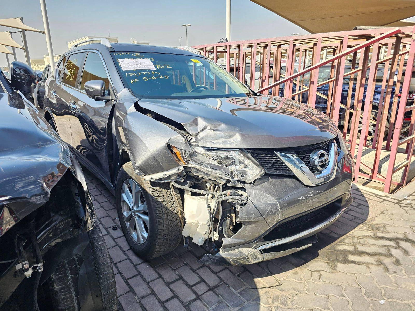 2015 NISSAN ROGUE — 129377 KM — Lot 12330693 — Souq - Marhaba Auctions Used Cars - Image 4