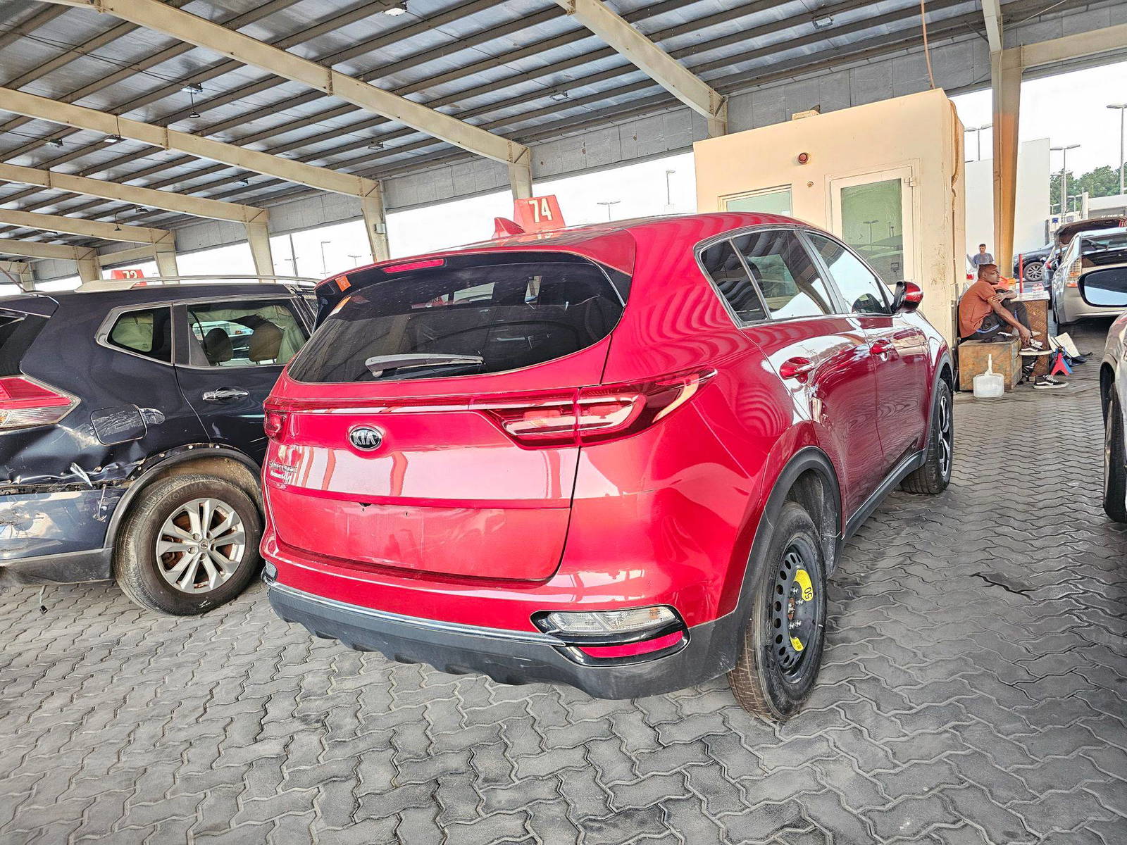 2021 KIA SPORTAGE — 45301 Miles — Lot C8M7905533 — Souq - Marhaba Auctions Used Cars - Image 3