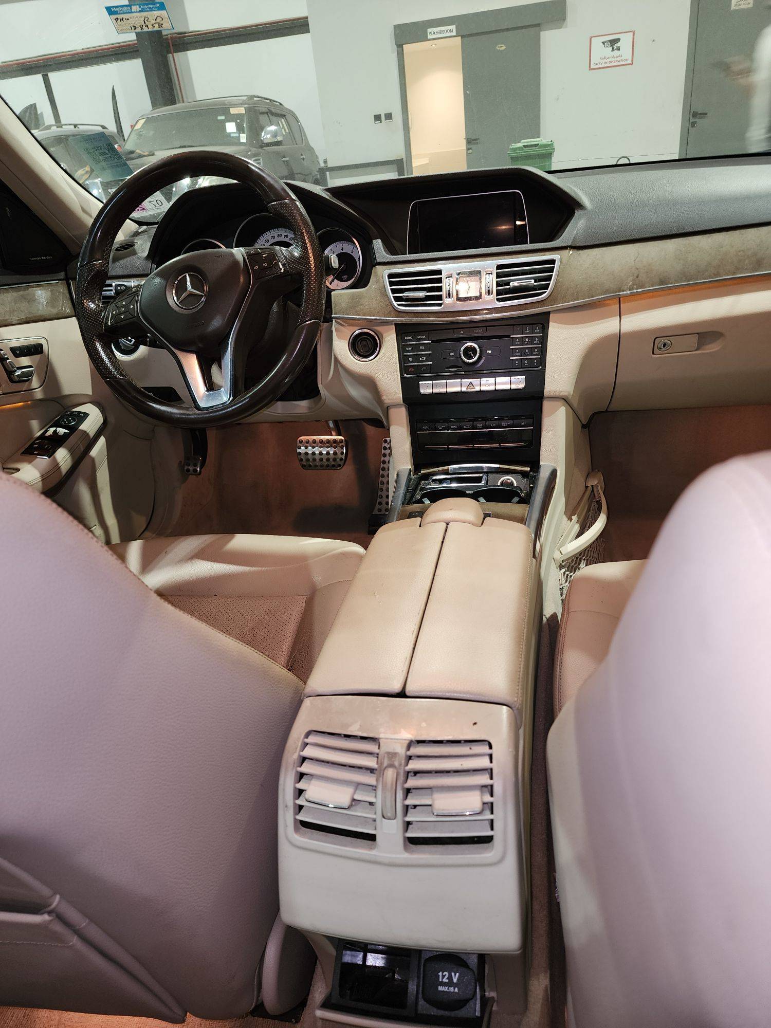 2016 MERCEDES BENZ E 350 — 128958 Miles — Lot 45193455 — Al Quoz - Marhaba Auctions Used Cars - Image 9