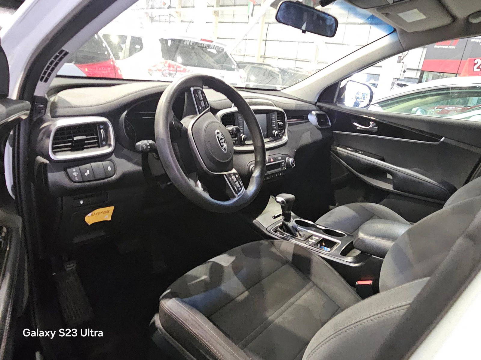 KIA SORENTO 2019 - Marhaba Auction Used Cars - Image 8