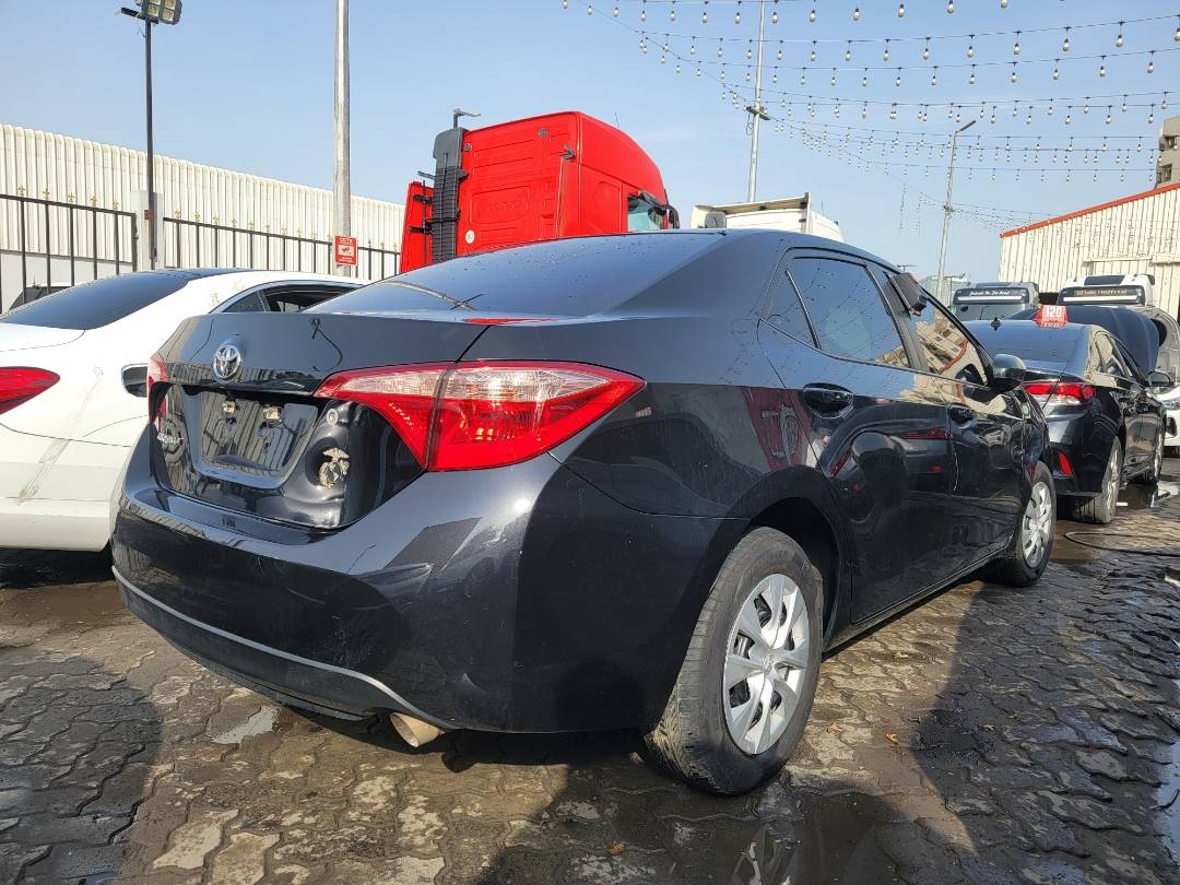 2018 TOYOTA COROLLA — 151848 Miles — Lot 2JP766868 — Main - Marhaba Auctions Used Cars - Image 3