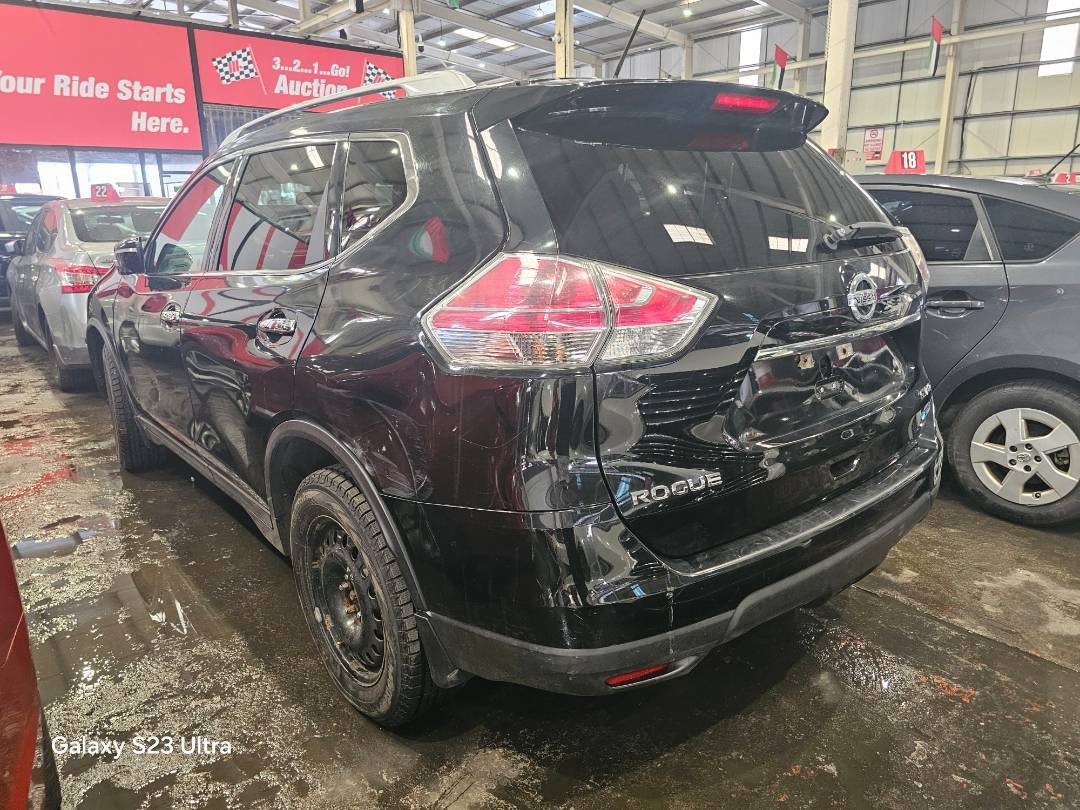 2014 NISSAN ROGUE — 217817 KM — Lot 55309325 — Main - Marhaba Auctions Used Cars - Image 4