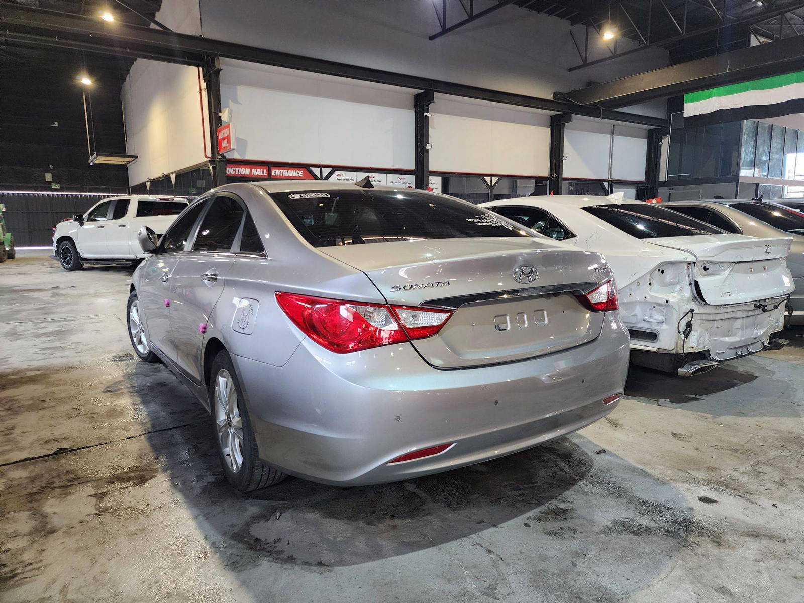 2011 HYUNDAI SONATA — 187171 KM — Lot 269653 — Souq - Marhaba Auctions Used Cars - Image 3