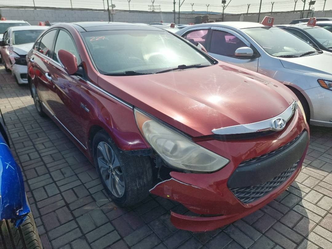 2013 HYUNDAI SONATA — 192665 Miles — Lot 125478 — Souq - Marhaba Auctions Used Cars - Image 3