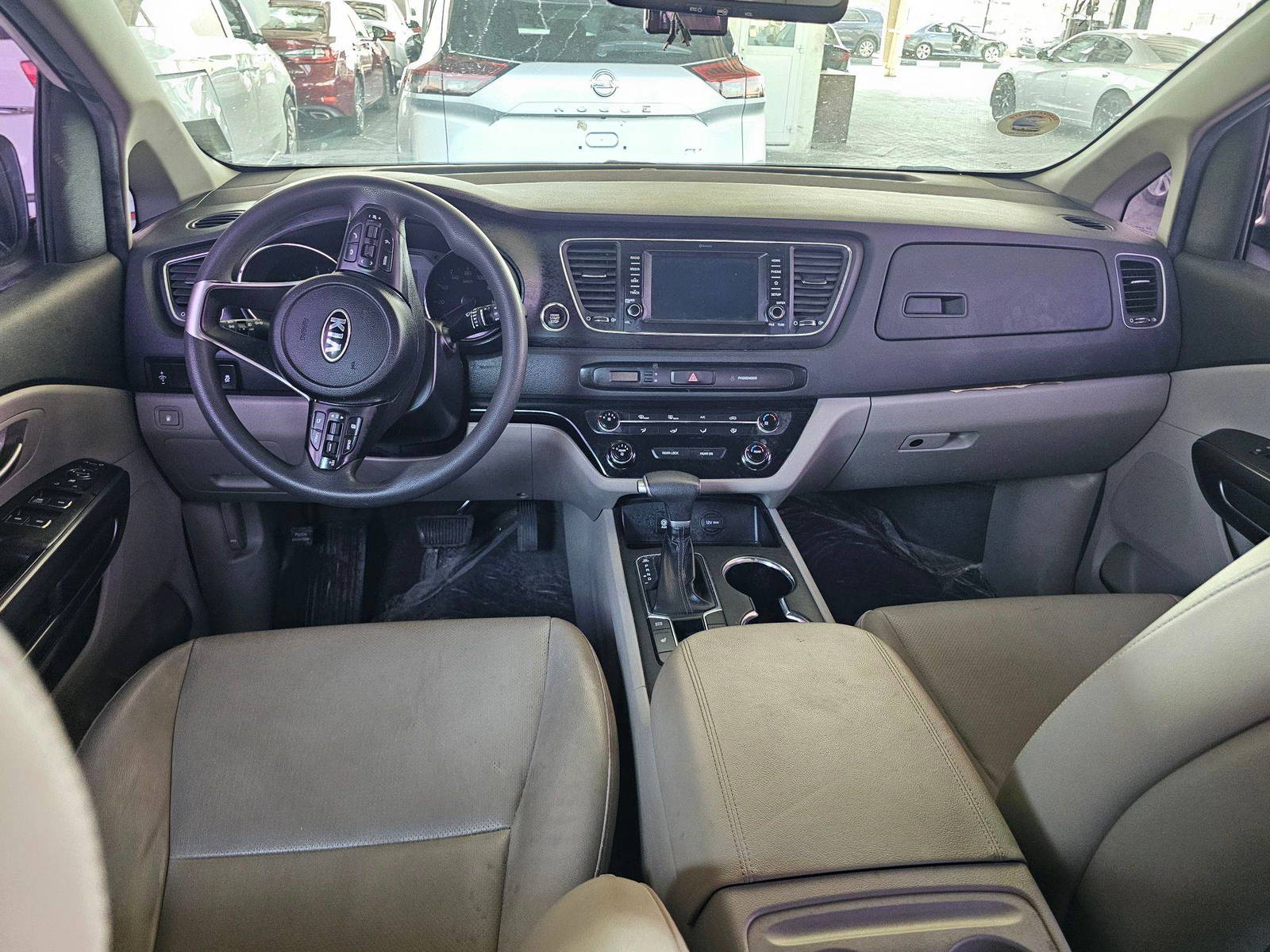 KIA CARNIVAL EX 2020 - Marhaba Auction Used Cars - Image 7