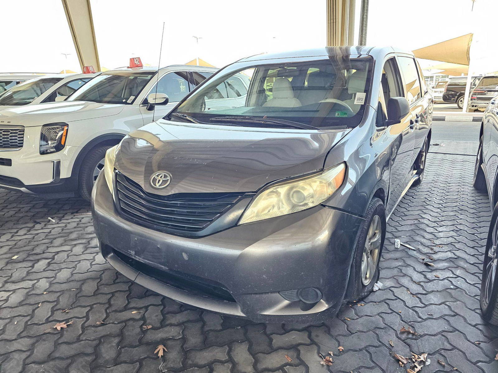 2013 TOYOTA SIENNA — 228661 Miles — Lot 403636 — Souq - Marhaba Auctions Used Cars - Image 5
