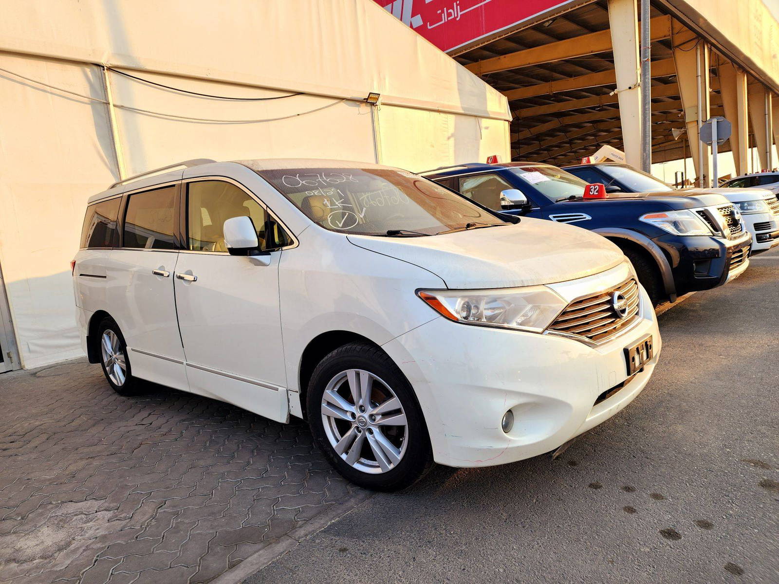 2013 NISSAN QUEST — 211072 Miles — Lot D9067628 — Souq - Marhaba Auctions Used Cars - Image 4