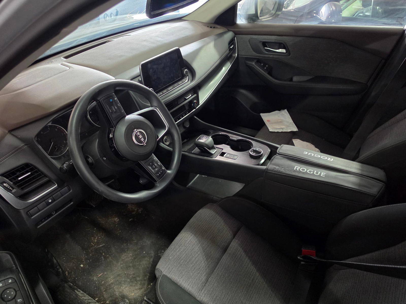 NISSAN ROGUE 2023 - Marhaba Auction Used Cars - Image 8