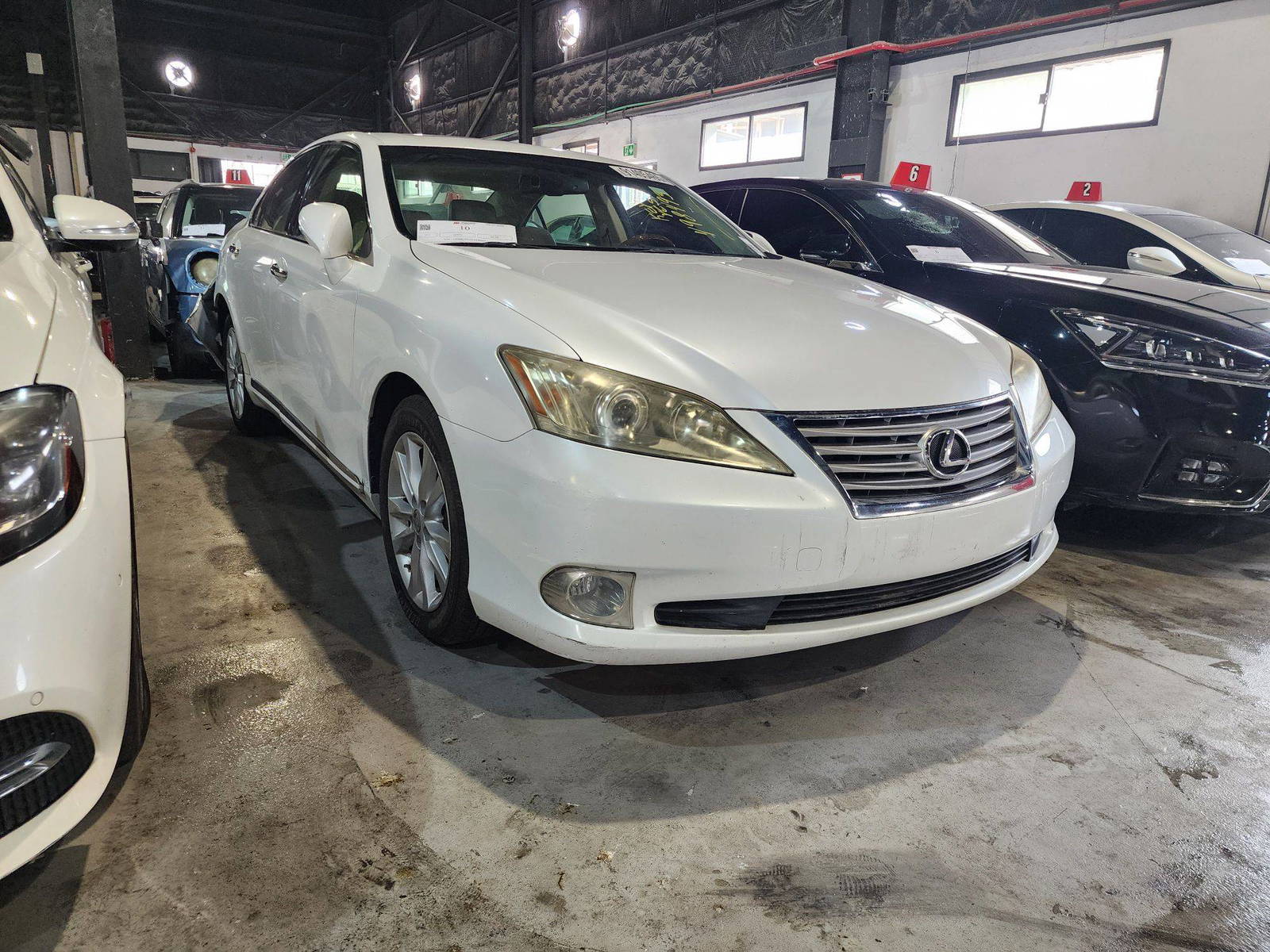 2012 LEXUS ES 350 — 181037 Miles — Lot 2498493 — Al Quoz - Marhaba Auctions Used Cars - Image 3