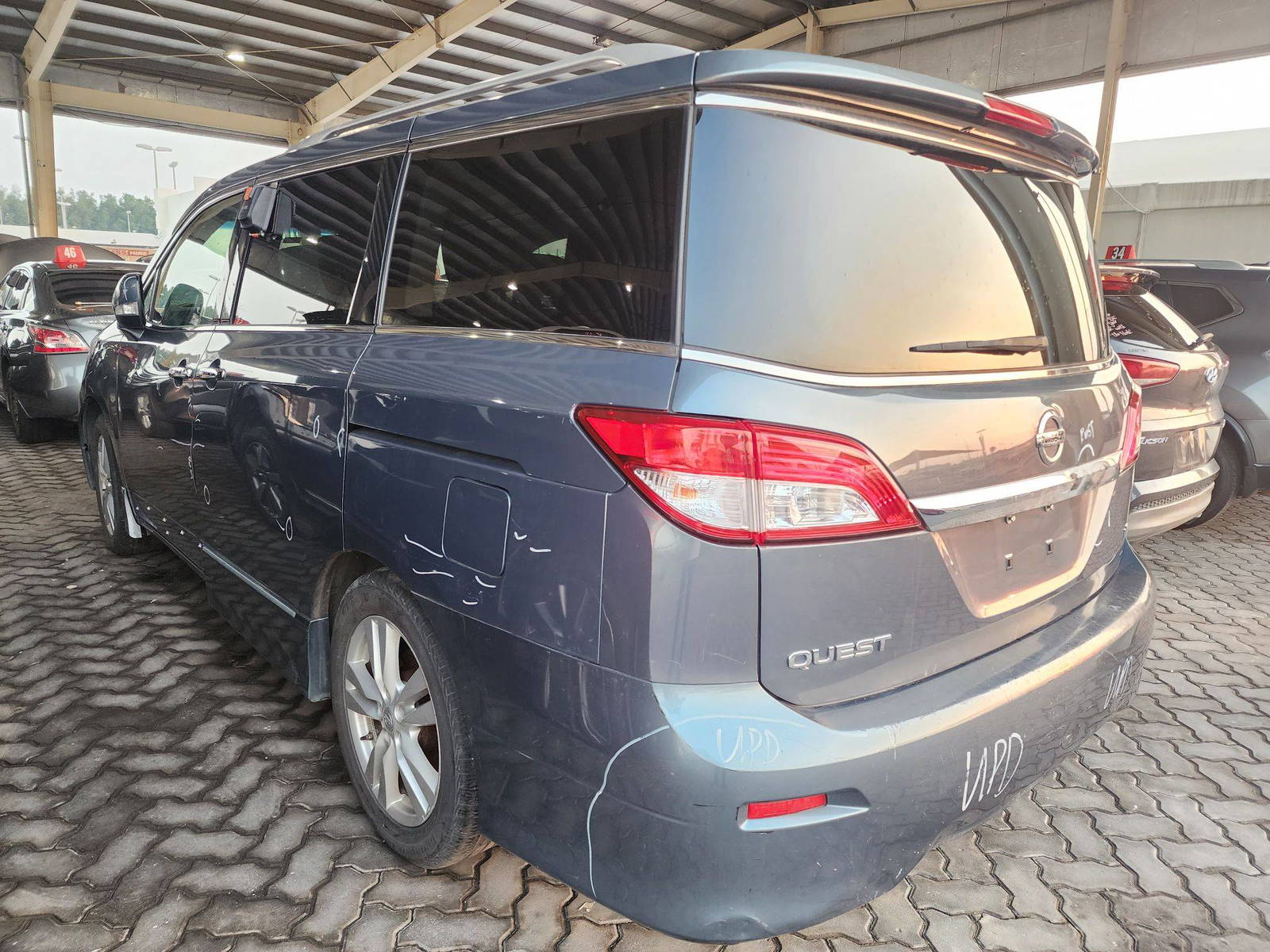 2011 NISSAN QUEST — 204547 Miles — Lot 57277093 - Marhaba Auctions Used Cars - Image 12