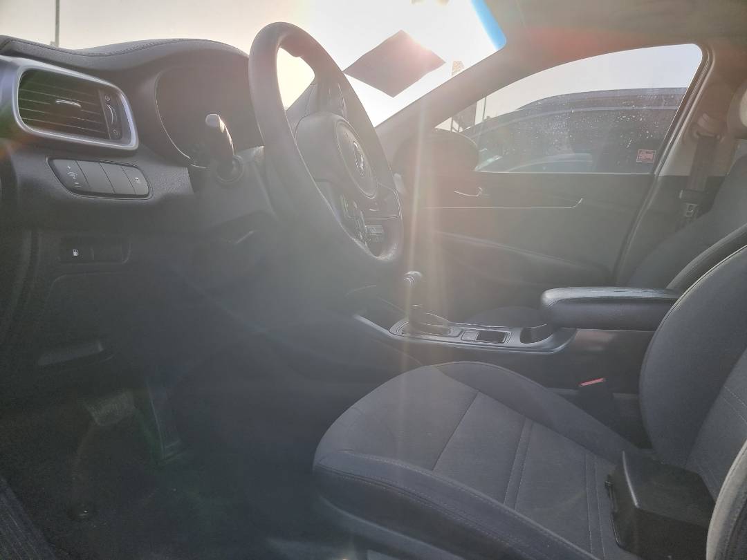 2018 KIA SORENTO — 91835 Miles — Lot 358892 — Main - Marhaba Auctions Used Cars - Image 9