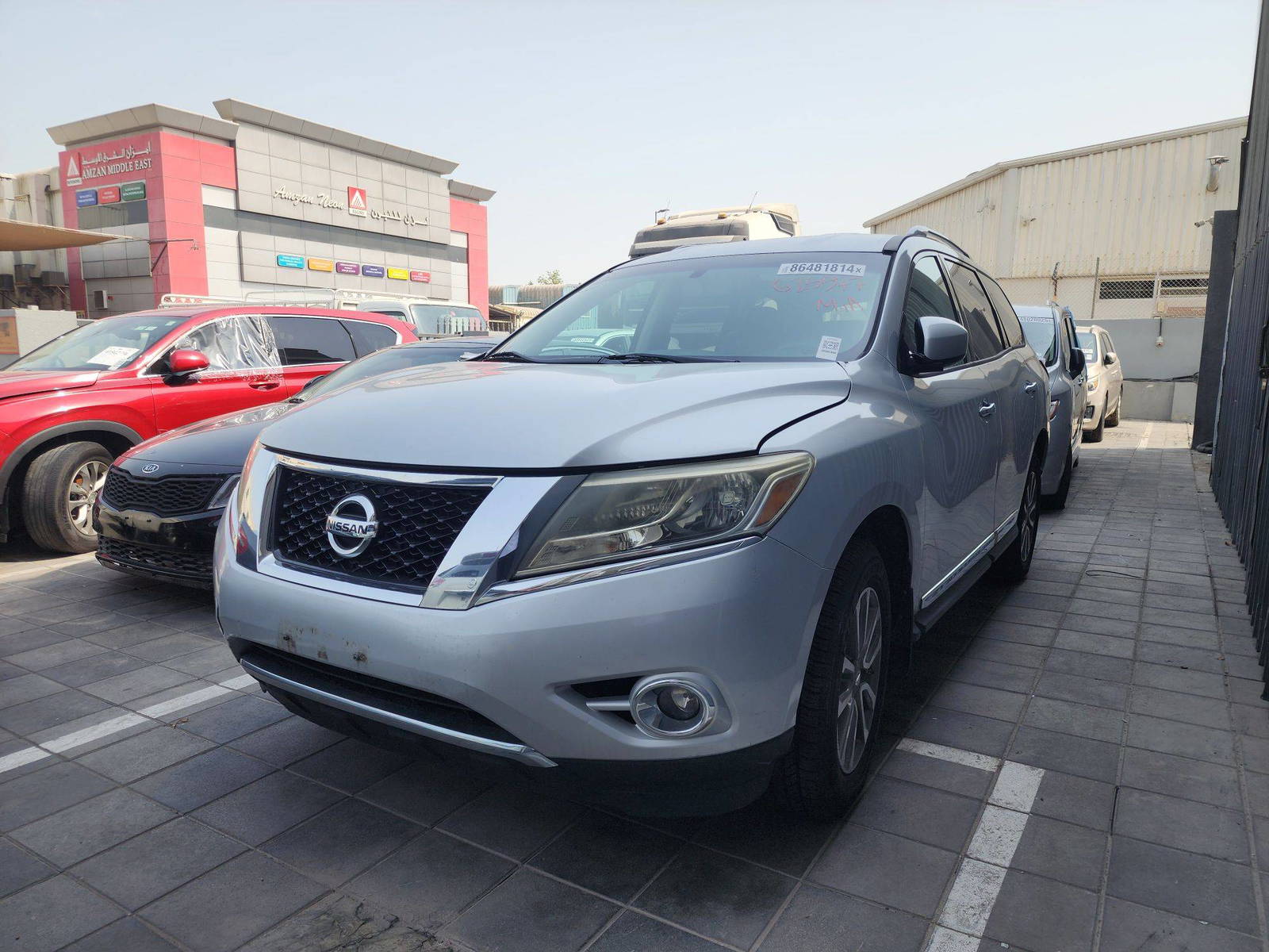 2014 NISSAN PATHFINDER — 168593 Miles — Lot 625577 — Al Quoz - Marhaba Auctions Used Cars - Image 4