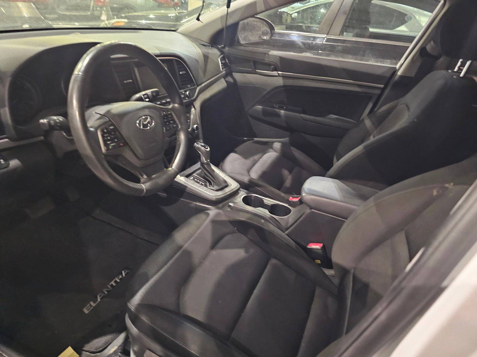 HYUNDAI ELANTRA 2018 - Marhaba Auction Used Cars - Image 7
