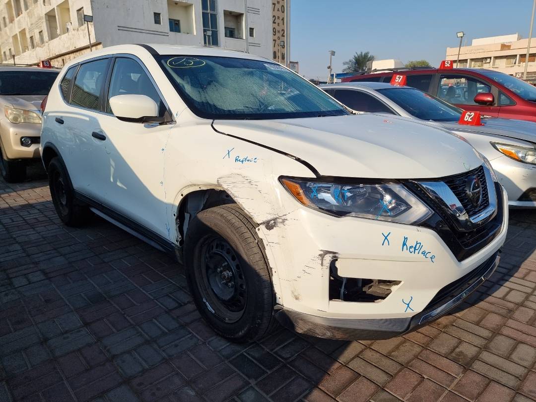 2018 NISSAN ROGUE — 70111 Miles — Lot 1234578 — Ind. 12 - Marhaba Auctions Used Cars - Image 3