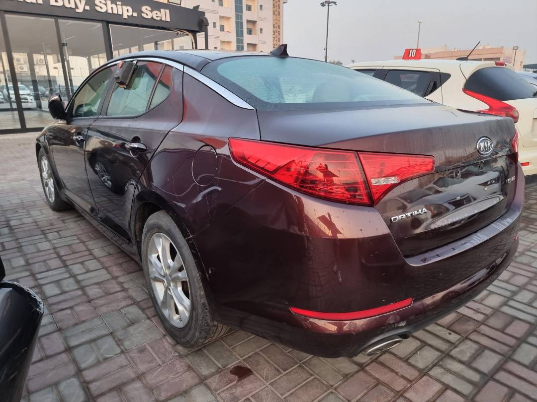 2012 KIA OPTIMA — 176240 Miles — Lot 125487 — Souq - Marhaba Auctions Used Cars - Image 5