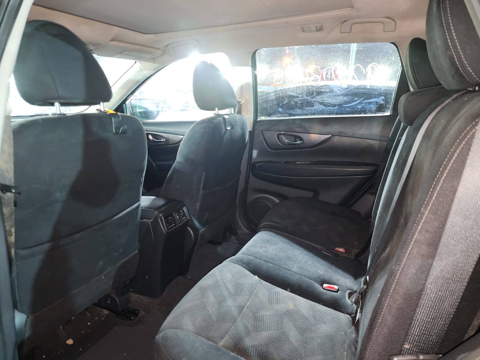NISSAN ROGUE 2015 - Marhaba Auction Used Cars - Image 12