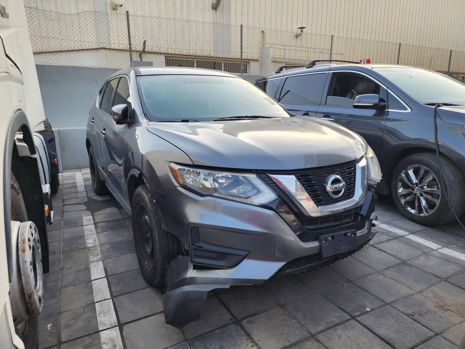 2017 NISSAN ROGUE — 144327 Miles — Lot 4614232 — Al Quoz - Marhaba Auctions Used Cars - Image 6