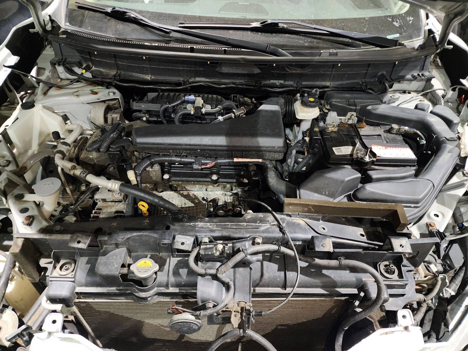 2015 NISSAN ROGUE — 176952 KM — Lot 38577754 — Souq - Marhaba Auctions Used Cars - Image 7