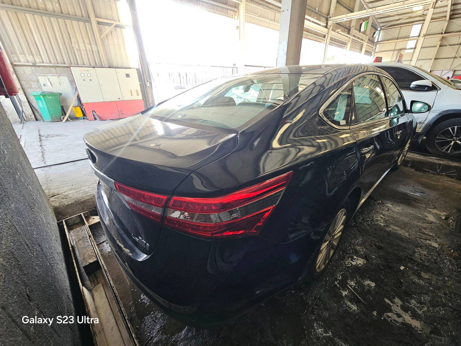 2014 TOYOTA AVALON — 128376 Miles — Lot EB5EU023282 — Main - Marhaba Auctions Used Cars - Image 6