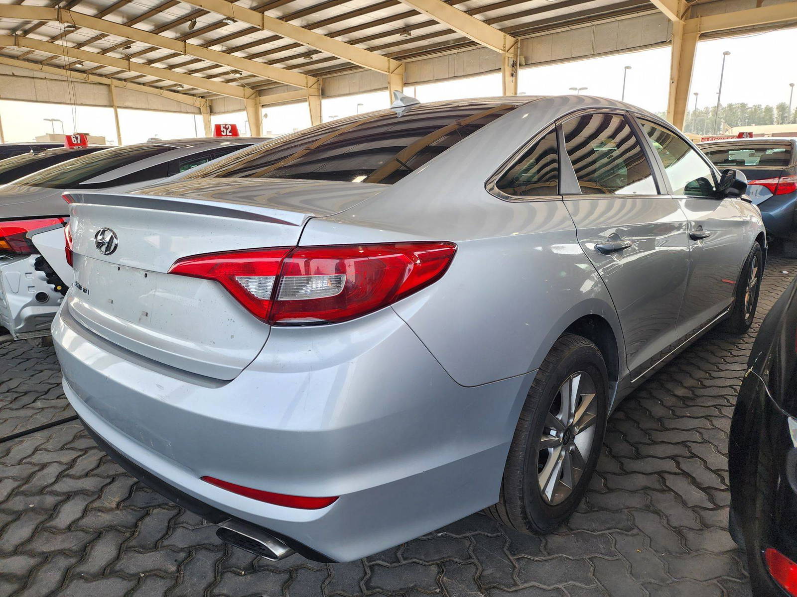 2017 HYUNDAI SONATA — 154776 Miles — Lot 49001924 — Ind. 12 - Marhaba Auctions Used Cars - Image 3