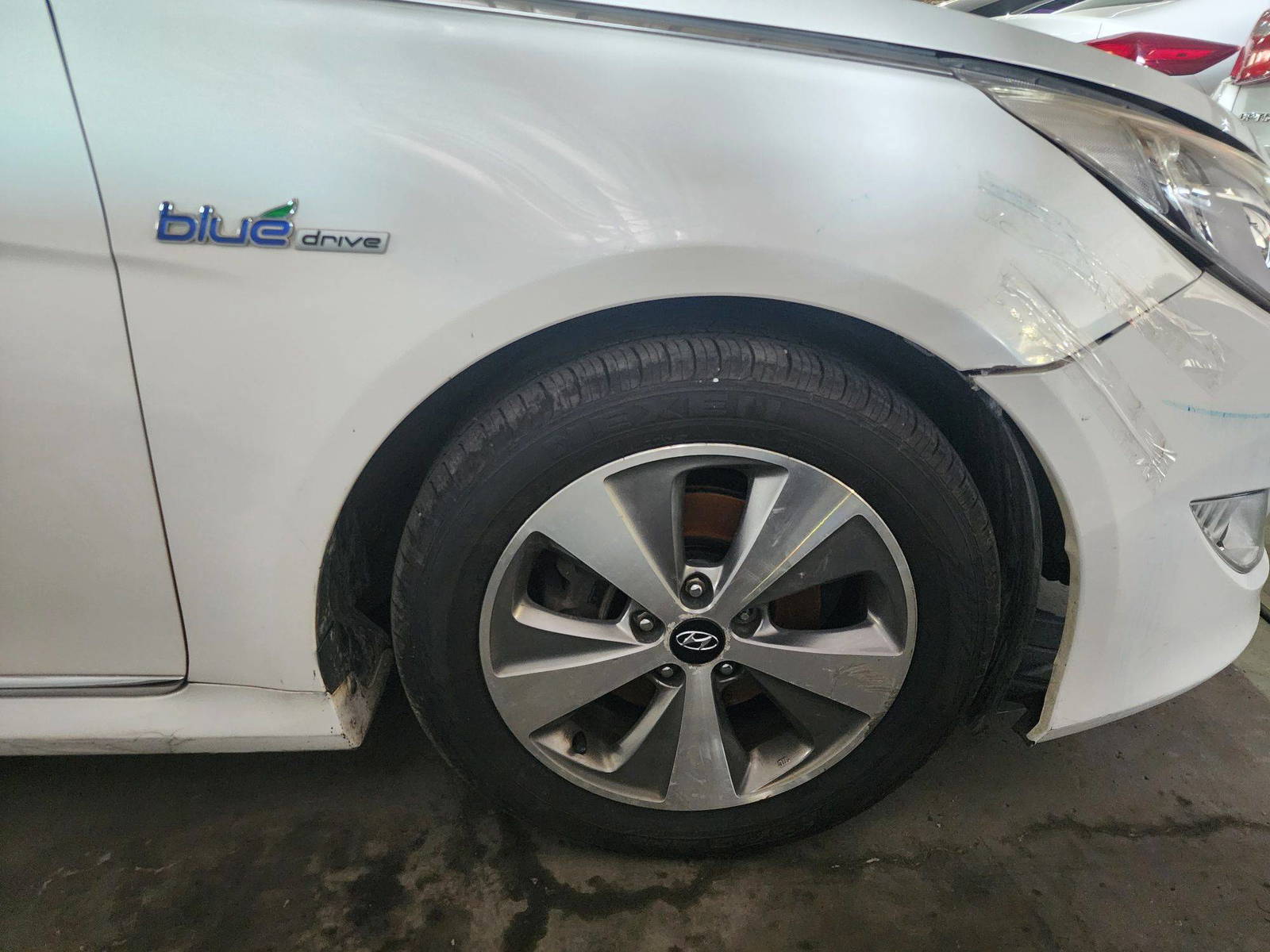 HYUNDAI SONATA 2012 - Marhaba Auction Used Cars - Image 12