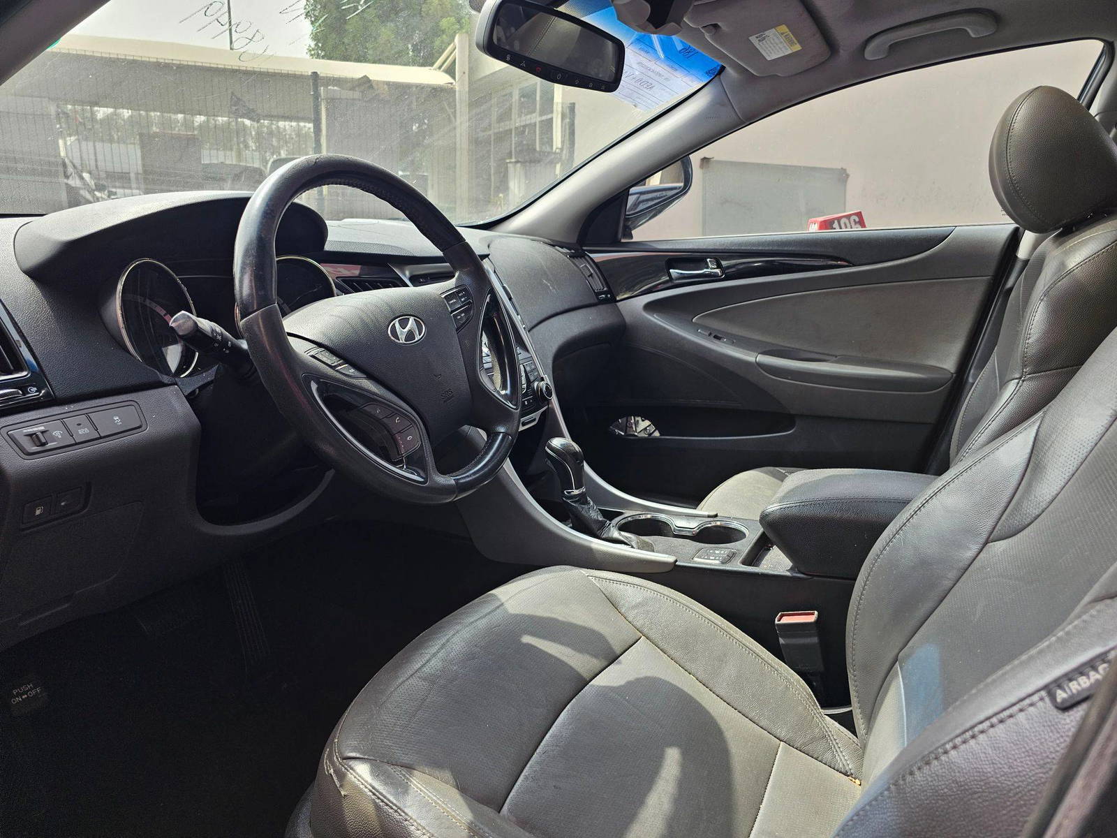 2012 HYUNDAI SONATA — 168949 Miles — Lot AC4CH323178 — Souq - Marhaba Auctions Used Cars - Image 9