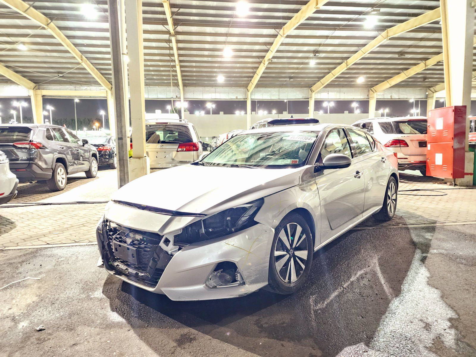 2019 NISSAN ALTIMA — 168922 Miles — Lot 6KC173217 — Souq - Marhaba Auctions Used Cars - Image 5