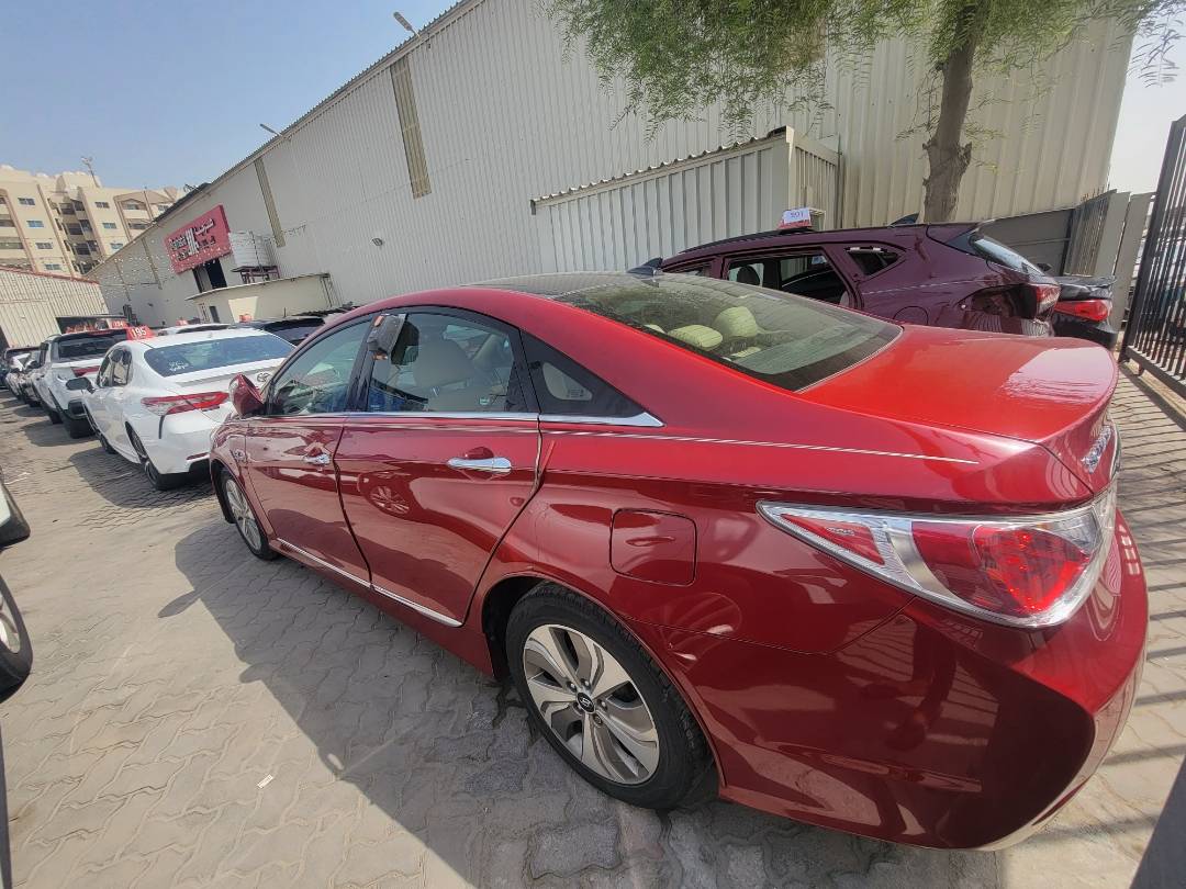 2014 HYUNDAI SONATA — 147110 Miles — Lot 4EA104817 — Main - Marhaba Auctions Used Cars - Image 5