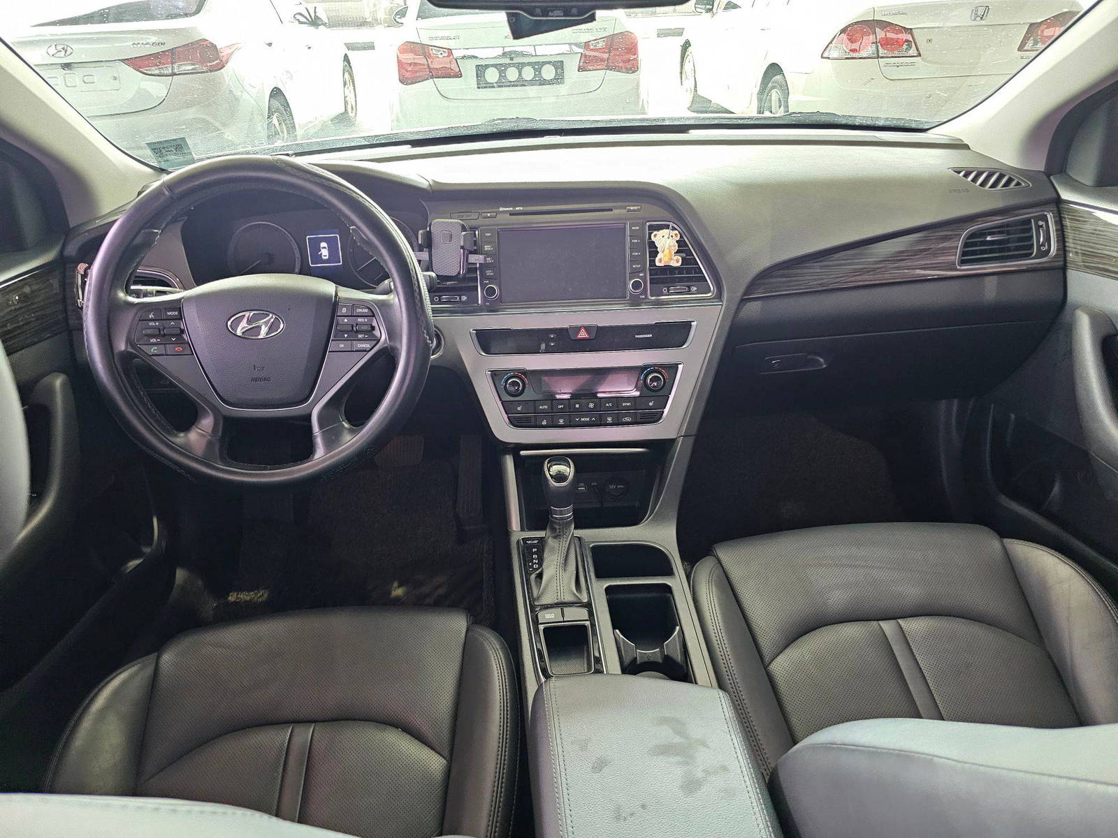 2015 HYUNDAI SONATA — 221609 KM — Lot 001770 — Ind. 12 - Marhaba Auctions Used Cars - Image 7