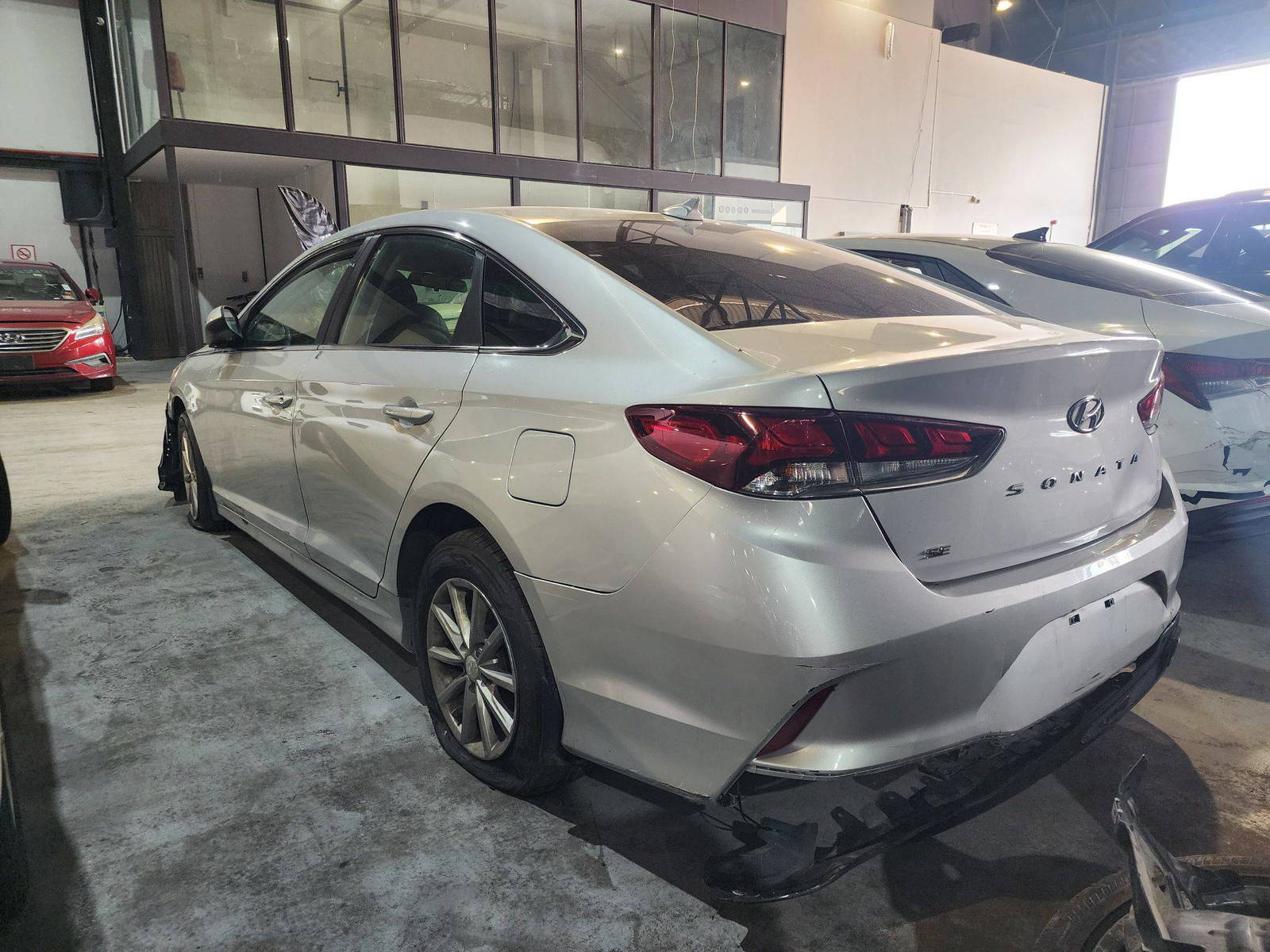 2019 HYUNDAI SONATA — 100018 Miles — Lot 6KH803881 — Main - Marhaba Auctions Used Cars - Image 5
