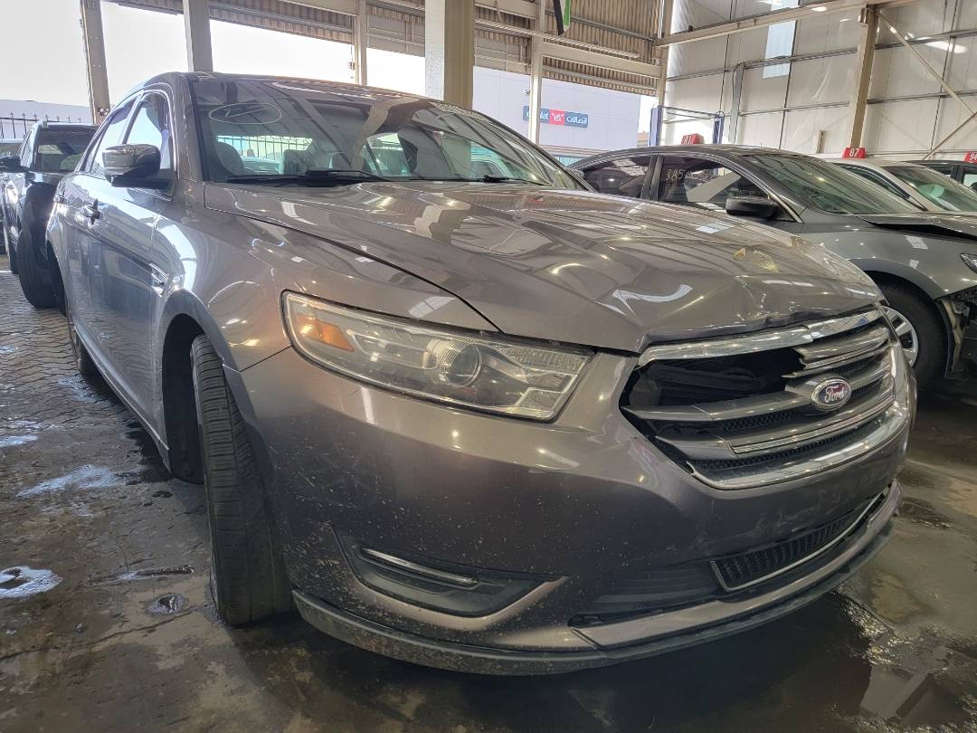 2013 FORD TAURUS — 172611 Miles — Lot 230052 - Marhaba Auctions Used Cars - Image 5