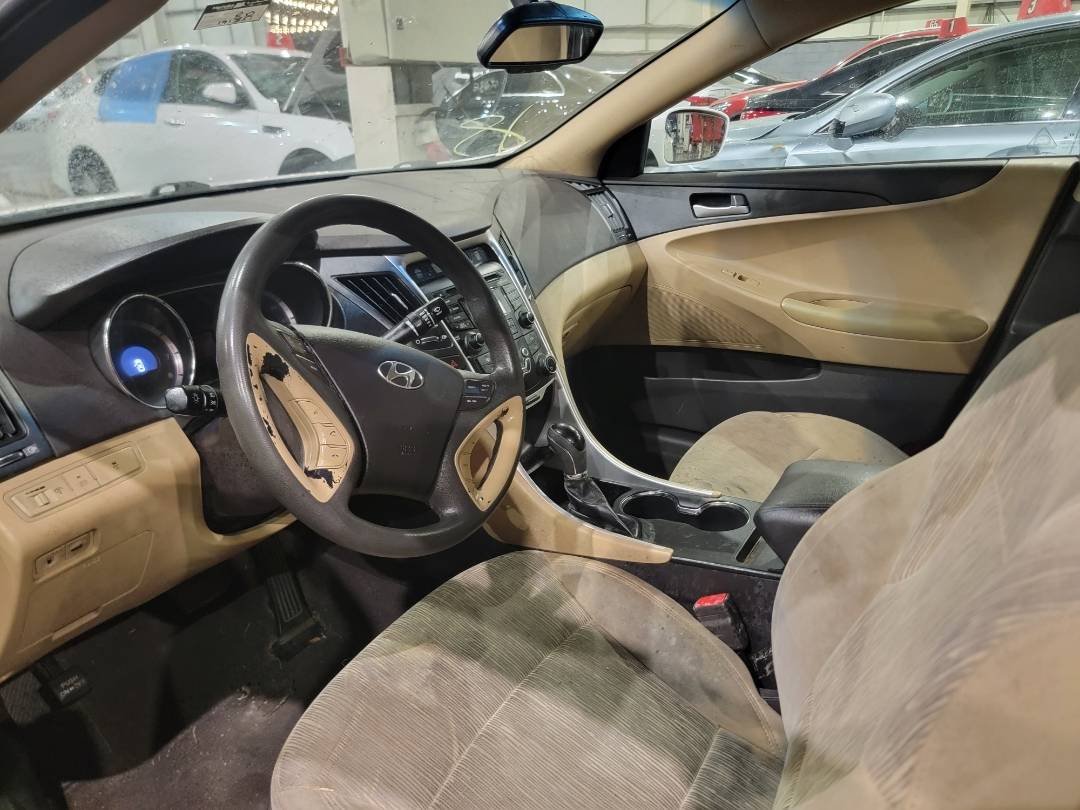 2013 HYUNDAI SONATA — 191851 Miles — Lot H733941 - Marhaba Auctions Used Cars - Image 3