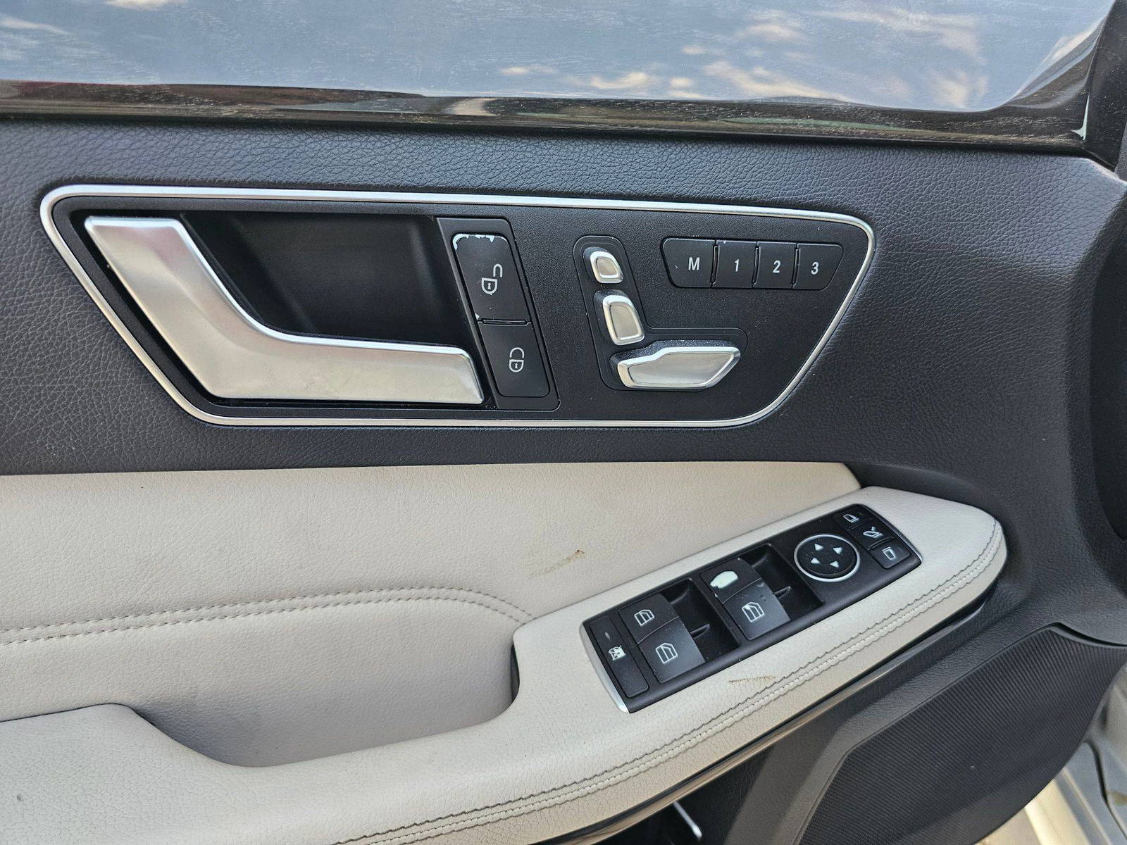 2016 MERCEDES BENZ E 350 — 157656 Miles — Lot KB3GB265772 - Marhaba Auctions Used Cars - Image 12